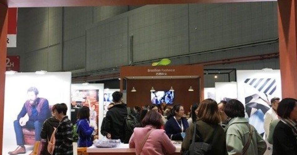 Marcas nacionais obtém bons resultados em feira calçadista na China