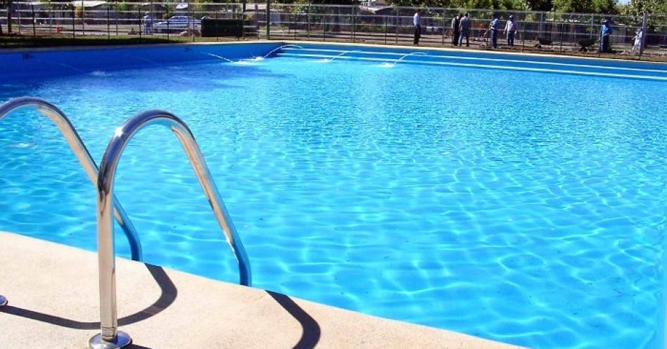 Lei que exige dispositivo para desligar sucção de piscinas é aprovada