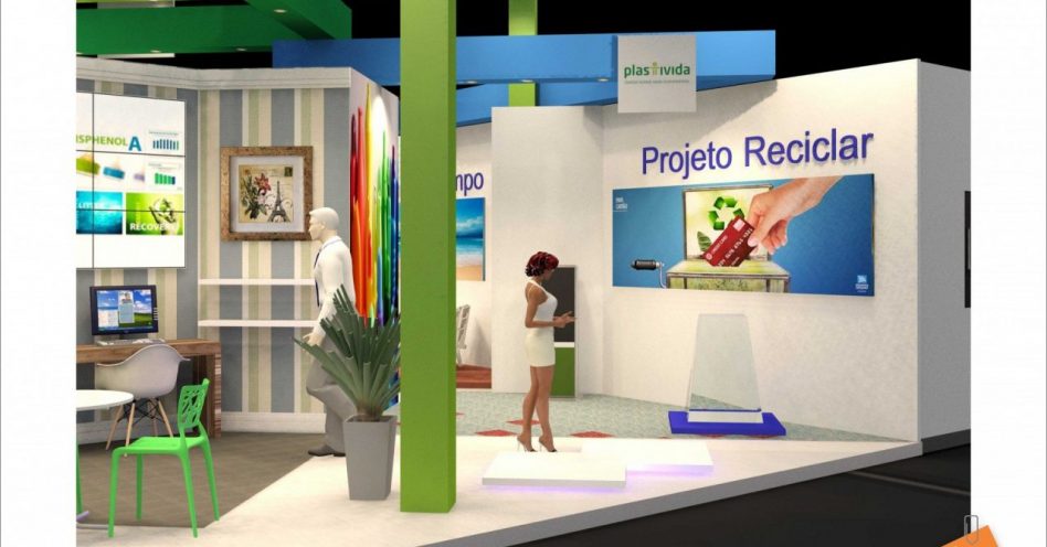 Plástico Brasil realiza ação para promover educação ambiental relacionada à reciclagem do plástico