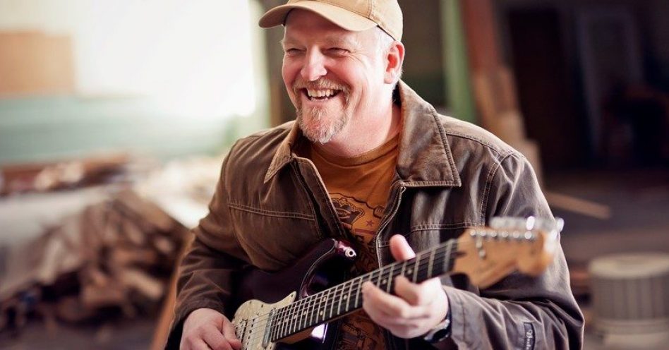 Samsung Blues Festival apresenta a técnica explosiva do guitarrista Albert Cummings
