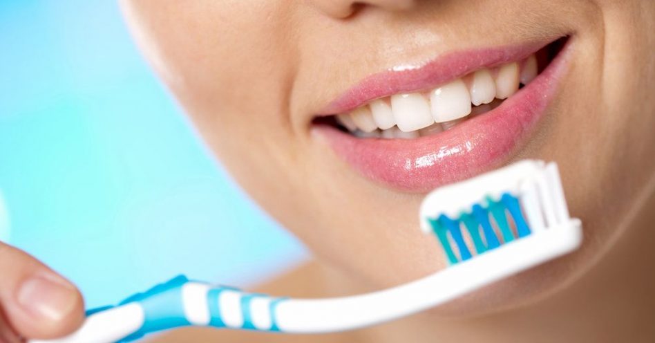Substitutos orgânicos à pasta de dente têm propriedades bactericidas e antissépticas