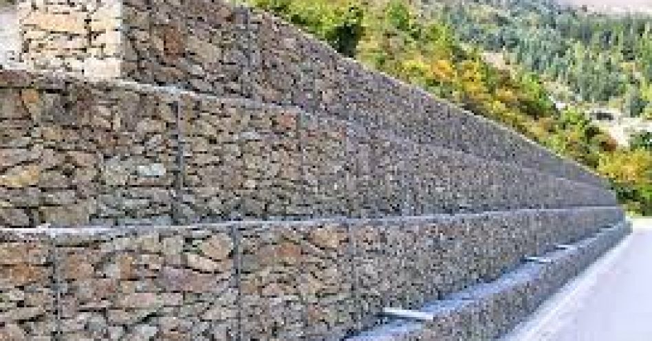 Muro de gabião: decore seu jardim com pedras!